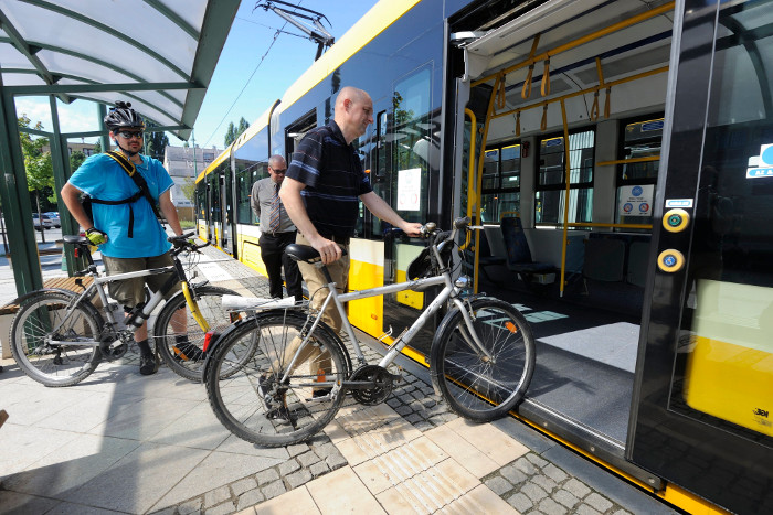Kerékpárok is szállíthatók a szegedi villamosokon.MTI Fotó Kelemen Zoltán Gergely